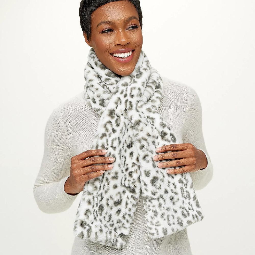 Black Friday Big Promotion Save 49%🔥Faux Fur Scarf With Hidden Zipper Pocket