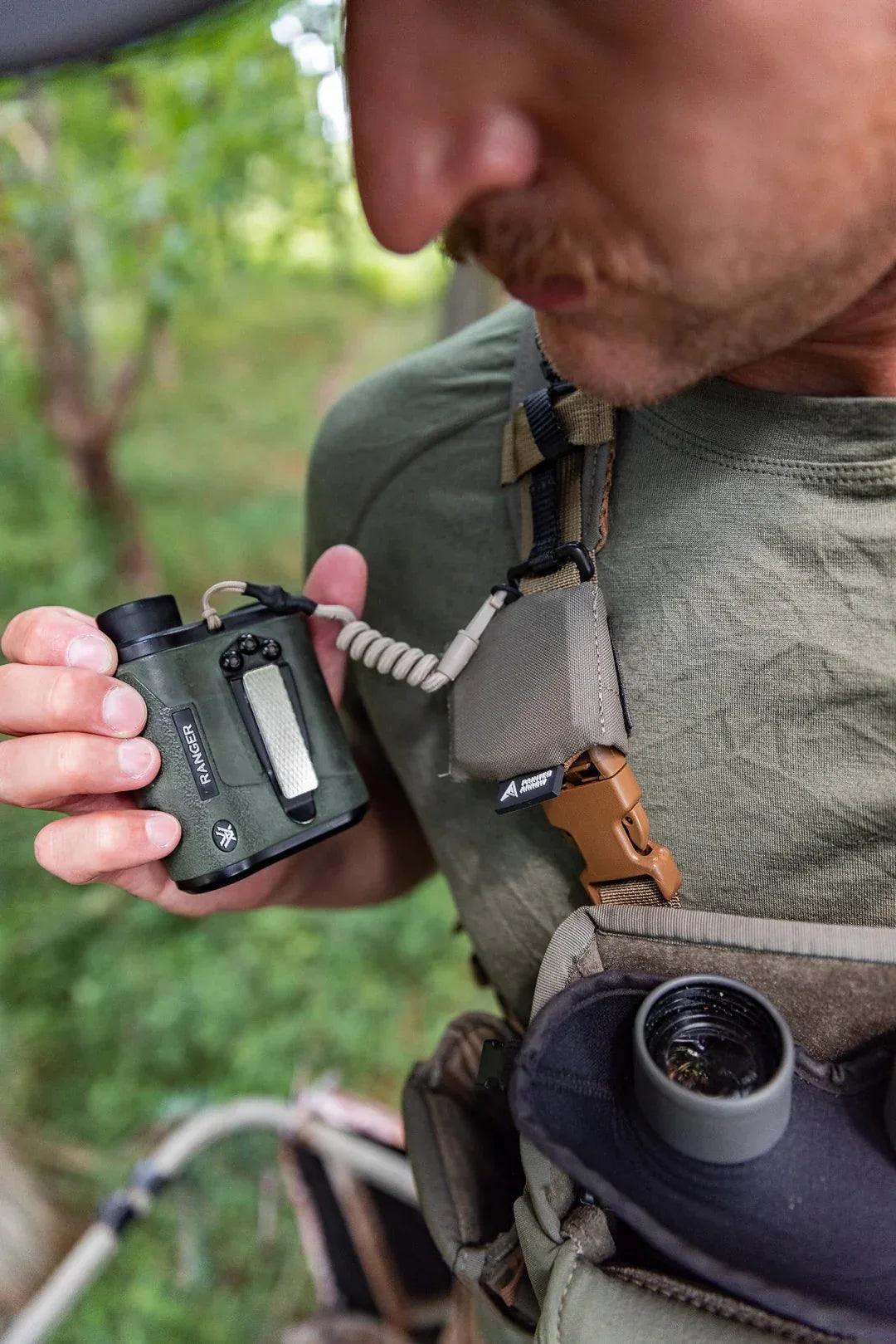READY-MAG Magnetic Rangefinder Mount